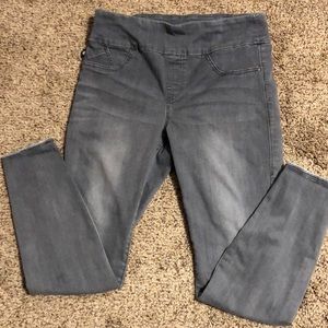 Rock and Republic jeans size 12